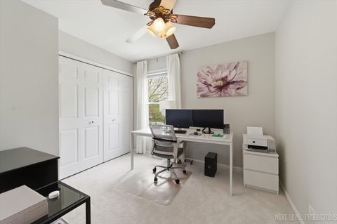 Tiny photo for 320 ESSEX Court, Aurora, IL 60504 (MLS # 12620326)