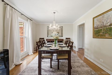 Tiny photo for 320 ESSEX Court, Aurora, IL 60504 (MLS # 12620326)