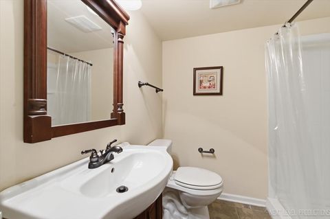 Tiny photo for 320 ESSEX Court, Aurora, IL 60504 (MLS # 12620326)