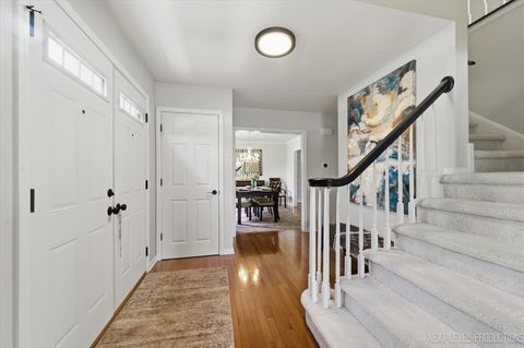 Tiny photo for 320 ESSEX Court, Aurora, IL 60504 (MLS # 12620326)