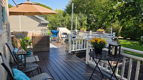 Tiny photo for 320 ESSEX Court, Aurora, IL 60504 (MLS # 12620326)