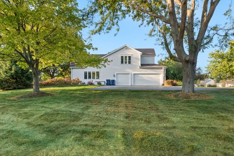 Tiny photo for 6N680 Somerset Drive, St. Charles, IL 60175 (MLS # 12600908)
