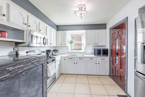 Tiny photo for 6724 S Kolin Avenue, Chicago, IL 60629 (MLS # 12554594)