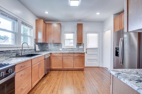 Tiny photo for 819 Oakland Avenue, Joliet, IL 60435 (MLS # 12474304)