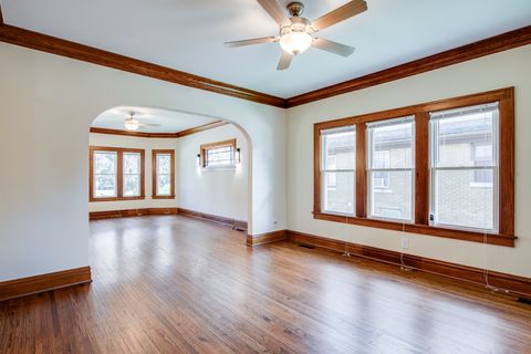 Tiny photo for 819 Oakland Avenue, Joliet, IL 60435 (MLS # 12474304)