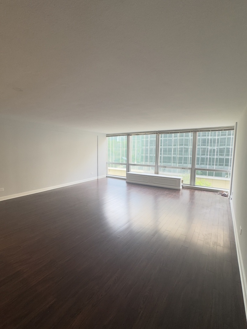 340 W DIVERSEY Parkway 420