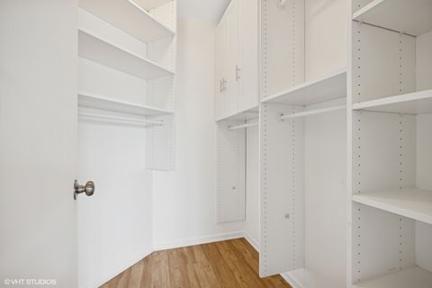 Tiny photo for 639 Navajo Street, Round Lake Heights, IL 60073 (MLS # 12523935)