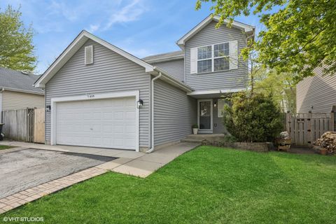 Tiny photo for 639 Navajo Street, Round Lake Heights, IL 60073 (MLS # 12523935)