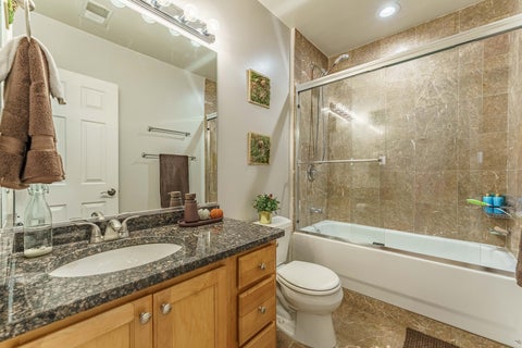 Tiny photo for 4806 N Milwaukee Avenue #2W, Chicago, IL 60630 (MLS # 12763615)