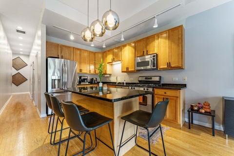 Tiny photo for 4806 N Milwaukee Avenue #2W, Chicago, IL 60630 (MLS # 12763615)