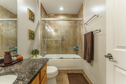 Tiny photo for 4806 N Milwaukee Avenue #2W, Chicago, IL 60630 (MLS # 12763615)