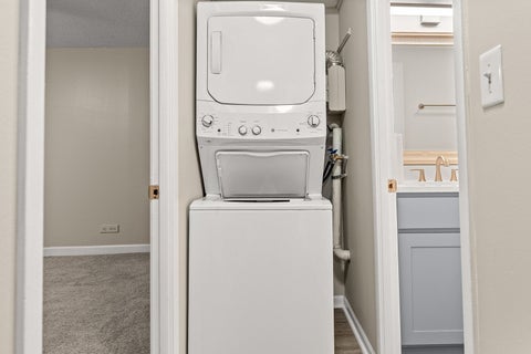 Tiny photo for 2000 Saint Regis Drive #7D, Lombard, IL 60148 (MLS # 12743908)