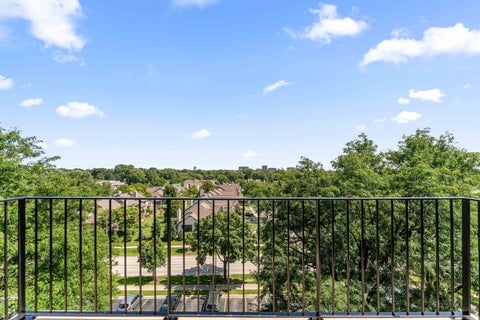Tiny photo for 2000 Saint Regis Drive #7D, Lombard, IL 60148 (MLS # 12743908)