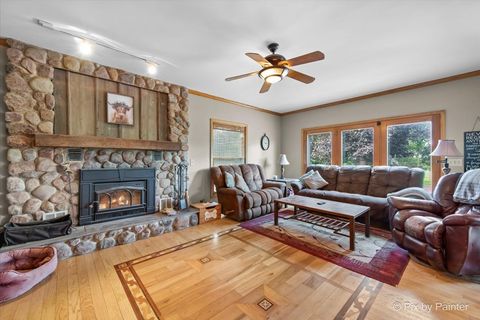 Tiny photo for 19602 Hebron Road, Harvard, IL 60033 (MLS # 12626275)