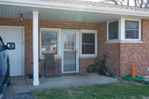 Tiny photo for 7426 Lancaster Road, Peoria, IL 61607 (MLS # 12600776)