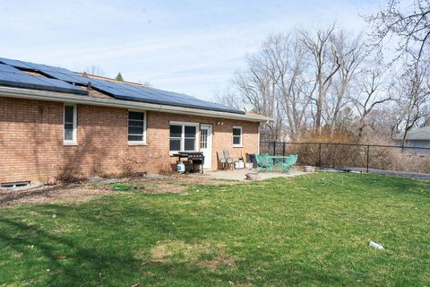 Tiny photo for 7426 Lancaster Road, Peoria, IL 61607 (MLS # 12600776)