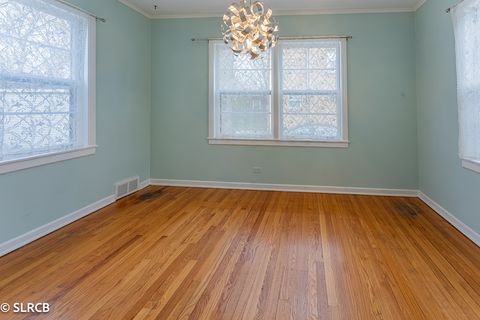 Tiny photo for 266 Columbia Avenue, Des Plaines, IL 60016 (MLS # 12523562)