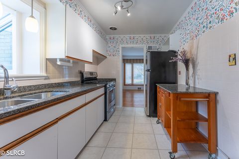 Tiny photo for 266 Columbia Avenue, Des Plaines, IL 60016 (MLS # 12523562)