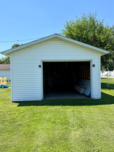 Tiny photo for 715 Hager Avenue, Milledgeville, IL 61051 (MLS # 12705717)