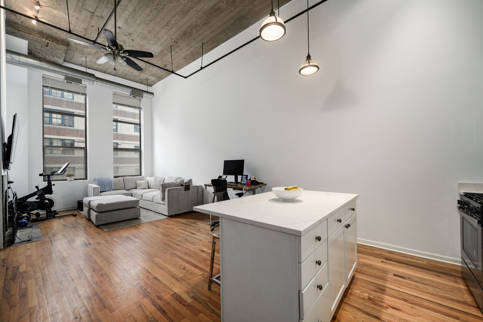 758 N Larrabee Street 514