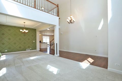 Tiny photo for 2140 Edgartown Lane, Hoffman Estates, IL 60192 (MLS # 12628019)