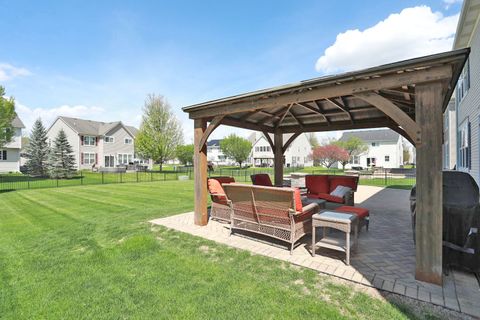 Tiny photo for 2140 Edgartown Lane, Hoffman Estates, IL 60192 (MLS # 12628019)