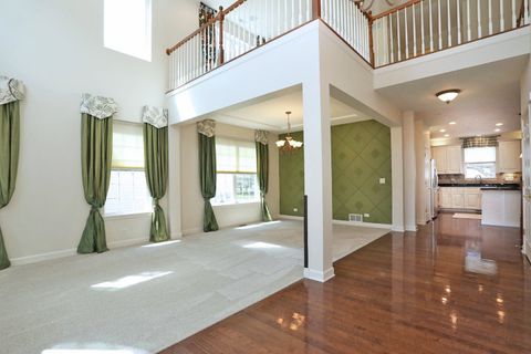 Tiny photo for 2140 Edgartown Lane, Hoffman Estates, IL 60192 (MLS # 12628019)