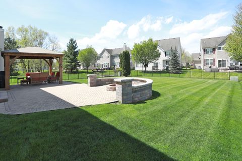 Tiny photo for 2140 Edgartown Lane, Hoffman Estates, IL 60192 (MLS # 12628019)