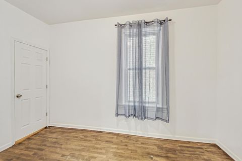 Tiny photo for 3330 W Hutchinson Street #3, Chicago, IL 60618 (MLS # 12524492)