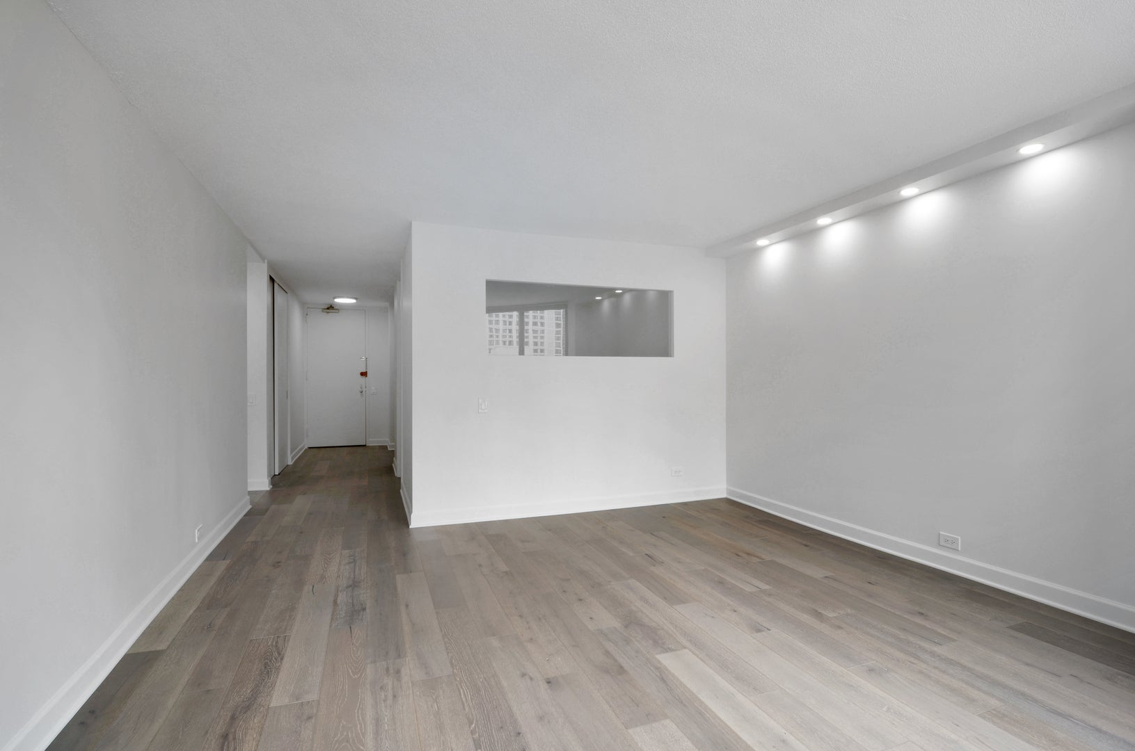 405 N Wabash Avenue 314