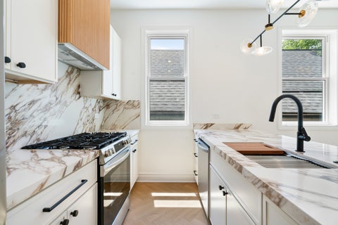 Tiny photo for 3329 N Whipple Street #3, Chicago, IL 60618 (MLS # 12732856)