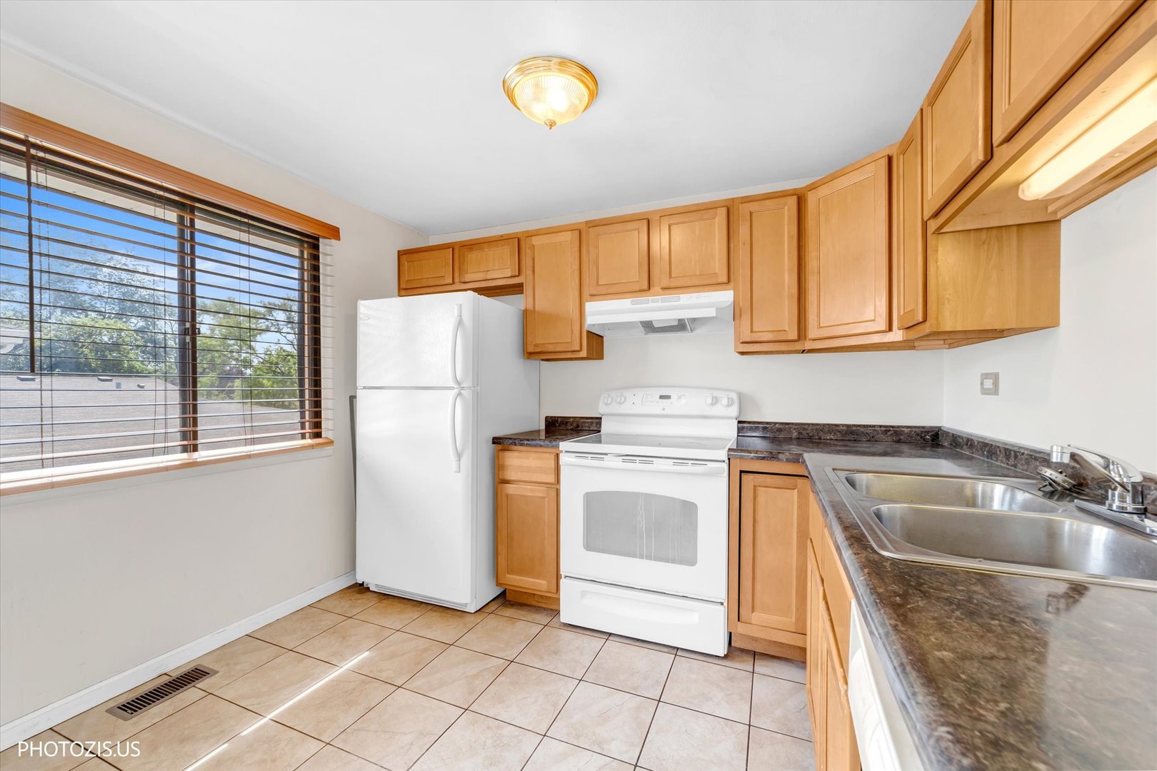 1309 Yarmouth Court 1309
