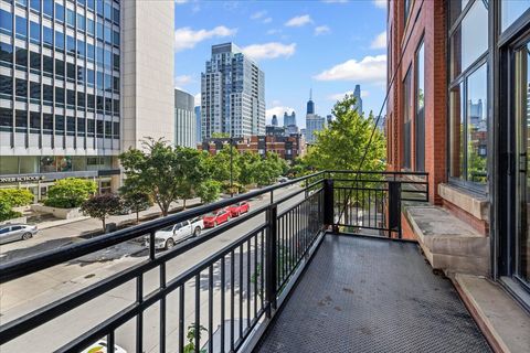 Tiny photo for 525 W Superior Street #224, Chicago, IL 60654 (MLS # 12466838)