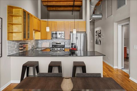 Tiny photo for 525 W Superior Street #224, Chicago, IL 60654 (MLS # 12466838)