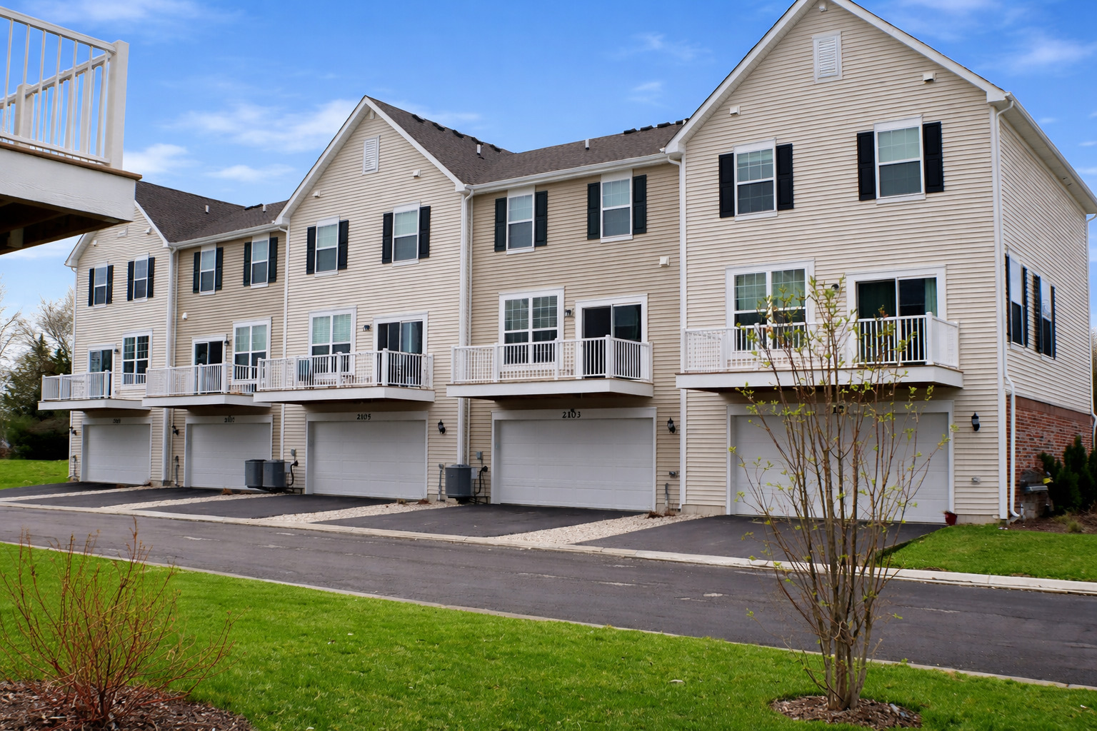 2103 Neubauer Circle