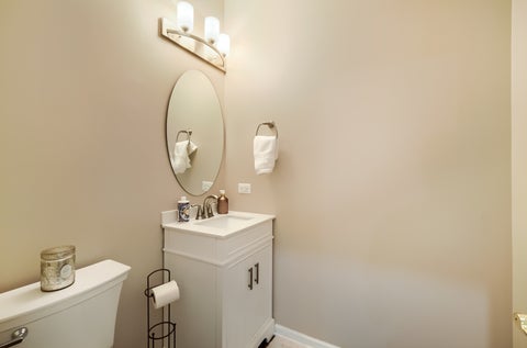 Tiny photo for 5630 Cambridge Way, Hanover Park, IL 60133 (MLS # 12726666)