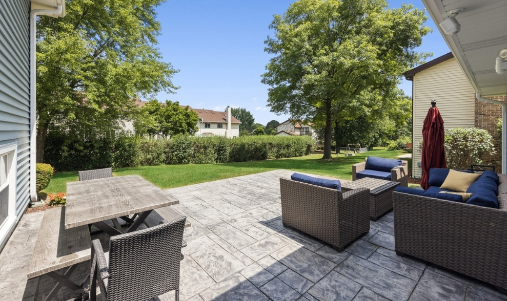 23W468 Moraine Court