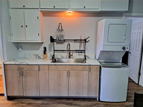 Tiny photo for 1540 W 17th Street #2, Chicago, IL 60608 (MLS # 12512547)