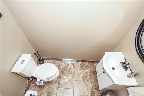 Tiny photo for 900 Glenmore Lane, Elgin, IL 60124 (MLS # 12520631)