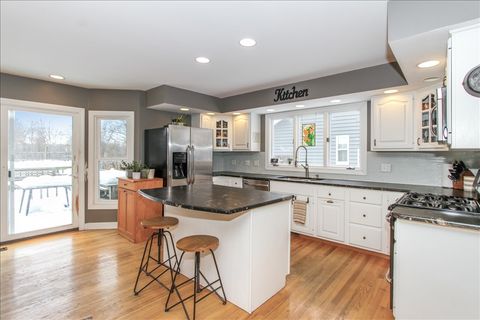 Tiny photo for 900 Glenmore Lane, Elgin, IL 60124 (MLS # 12520631)