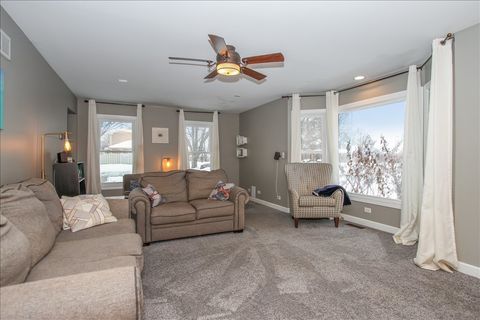 Tiny photo for 900 Glenmore Lane, Elgin, IL 60124 (MLS # 12520631)