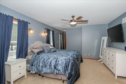 Tiny photo for 900 Glenmore Lane, Elgin, IL 60124 (MLS # 12520631)