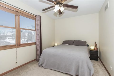 Tiny photo for 900 Glenmore Lane, Elgin, IL 60124 (MLS # 12520631)