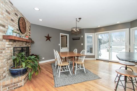 Tiny photo for 900 Glenmore Lane, Elgin, IL 60124 (MLS # 12520631)