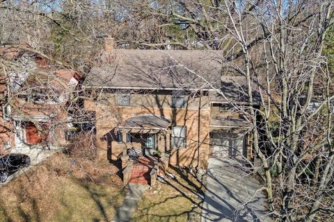 Tiny photo for 14 Broadway Place, Normal, IL 61761 (MLS # 12572535)