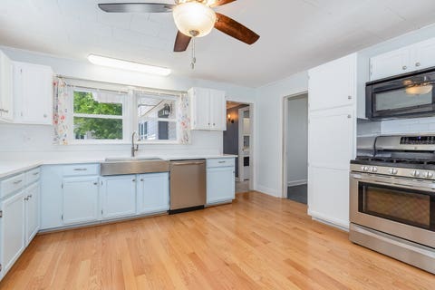 Tiny photo for 4024 Gage Avenue, Lyons, IL 60534 (MLS # 12655292)