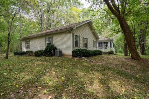 Tiny photo for 9360 Forest Creek Lane, Bloomington, IL 61705 (MLS # 12777962)