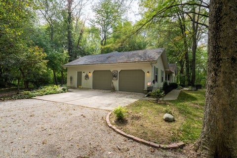 Tiny photo for 9360 Forest Creek Lane, Bloomington, IL 61705 (MLS # 12777962)