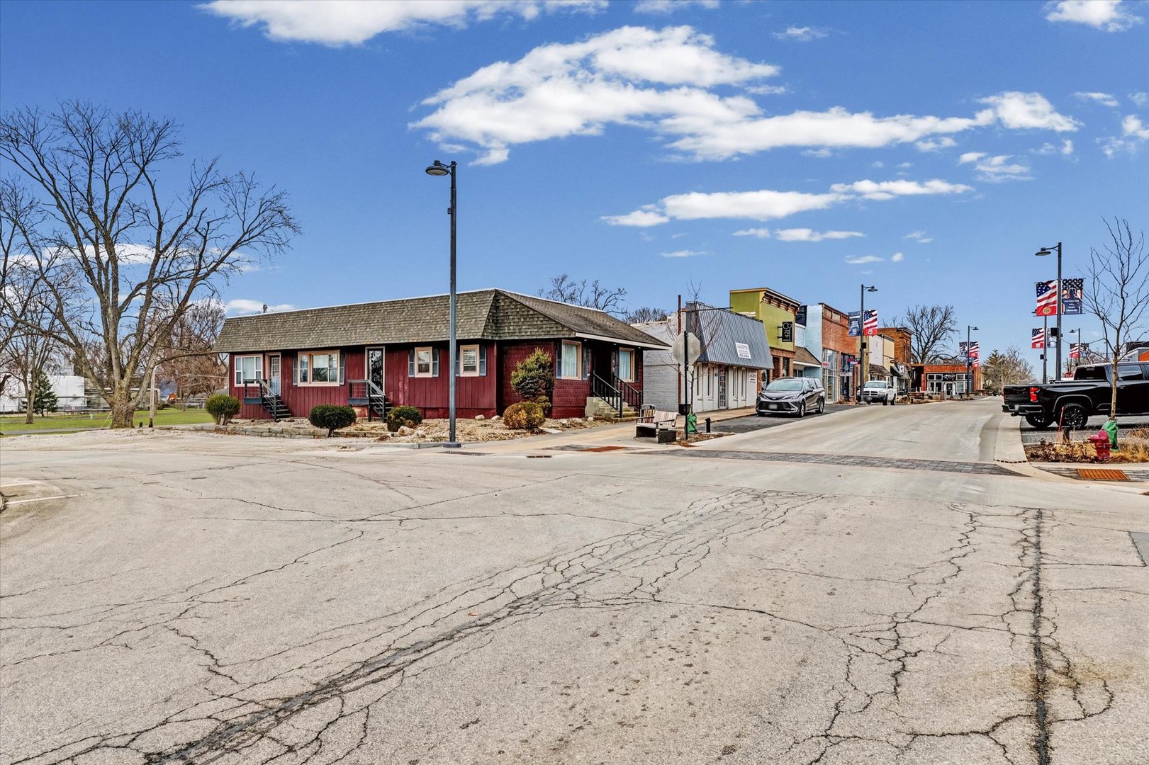 427 E Main Street