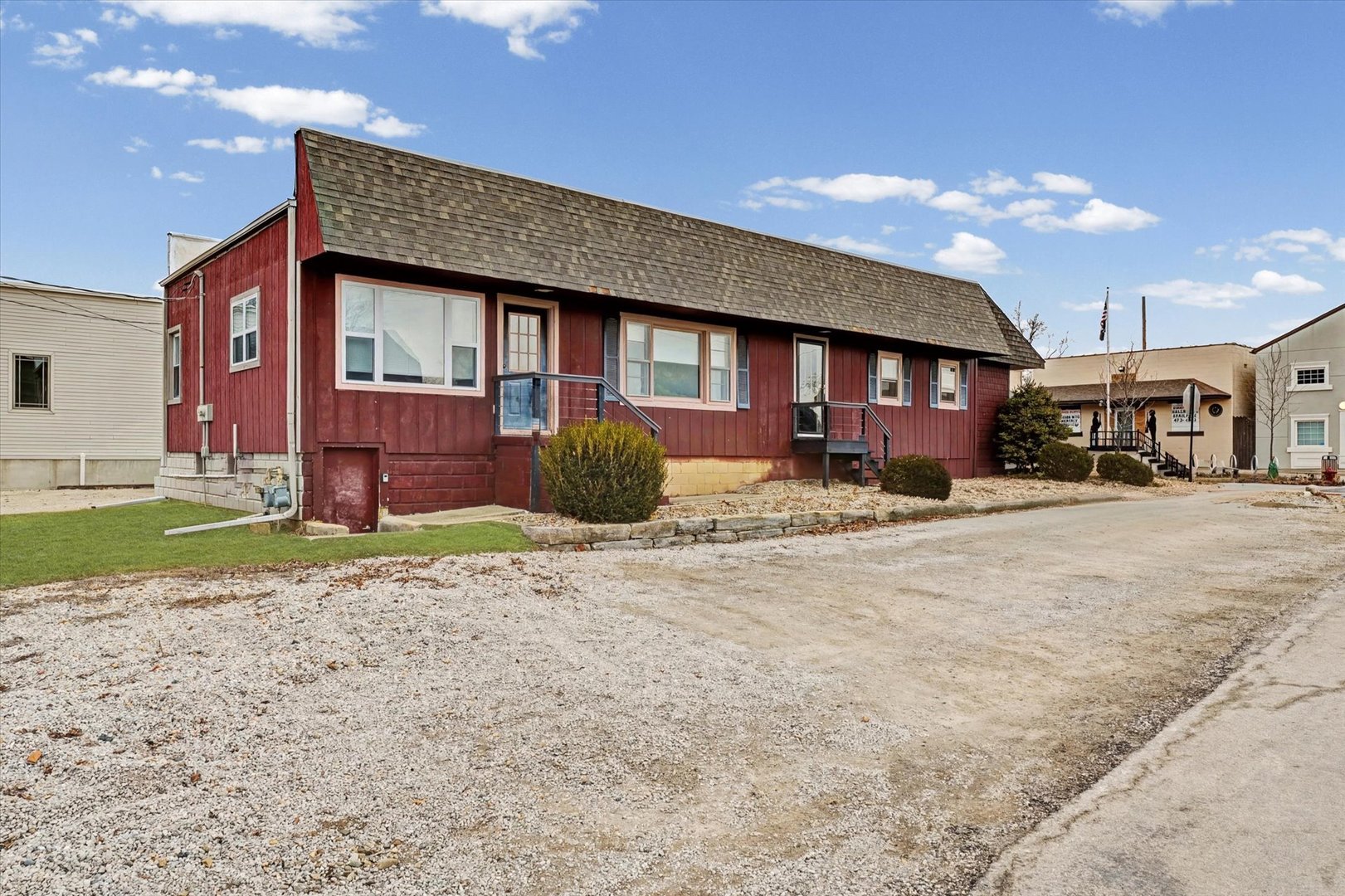 427 E Main Street